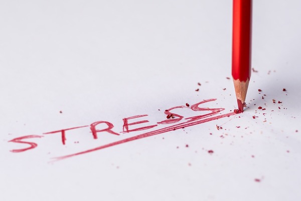 "Stressz hatására szétesek" - Mi befolyásolja, ki hogyan reagál a stresszre?