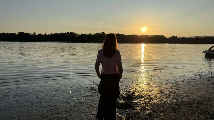 Önfeladástól az önazonosságig