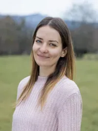 Hrenkó Dóra