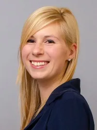 Eisenbacher Dóra