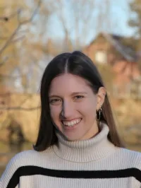 Schuller Dóra