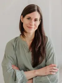 Pávay Bettina
