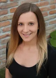 Schubert Dóra