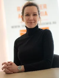 Lábadi Anett