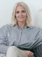 Tóth Mónika