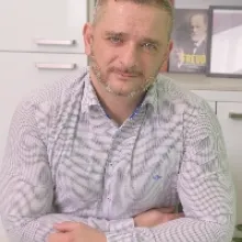 Hadobás Gábor