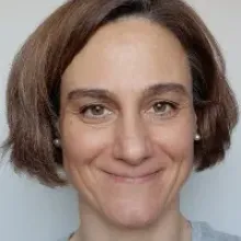 Neugam Tünde