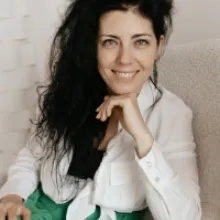 Adamkó Erna