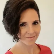 Székács Zsófia