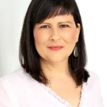 Halászné Gosztonyi Ágnes