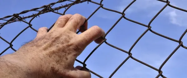 A piros pörsenés a kezem tuti bőrrák! – A katasztrofizálásról