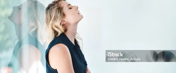 Láthatatlan terhek – miért tűnnek a nők idegesnek?